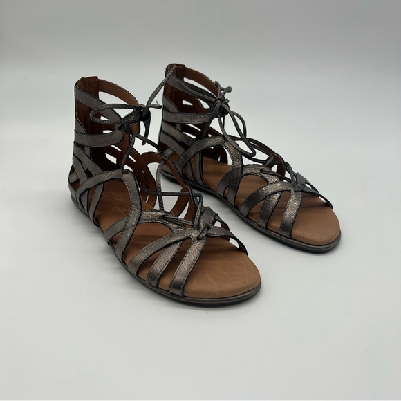 GENTLE SOULS BY KENNETH COLE 'Break My Heart 3' Cage Sandal - Picture 8 of 11